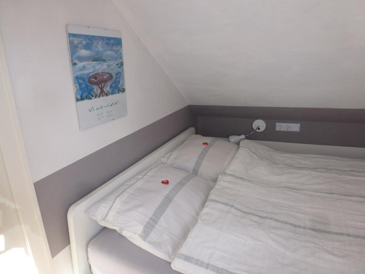 Ferienwohnung Am Runenstein 7 Busdorf Zewnętrze zdjęcie