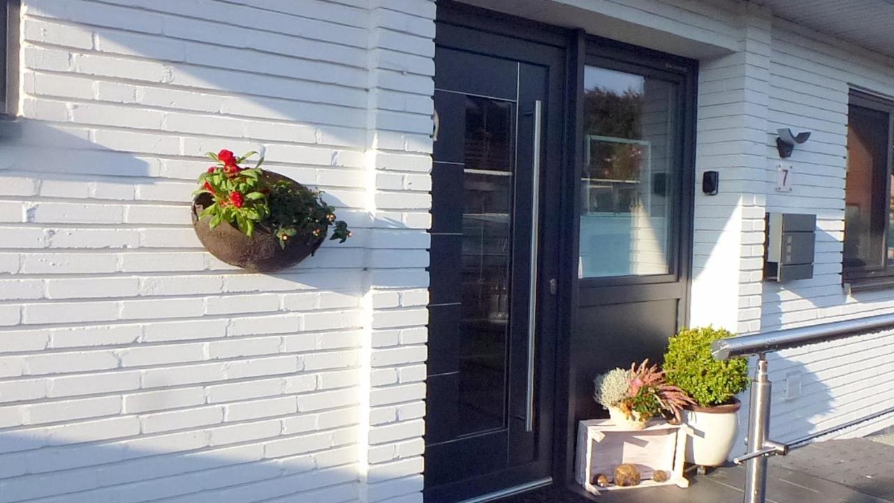 Ferienwohnung Am Runenstein 7 Busdorf Zewnętrze zdjęcie