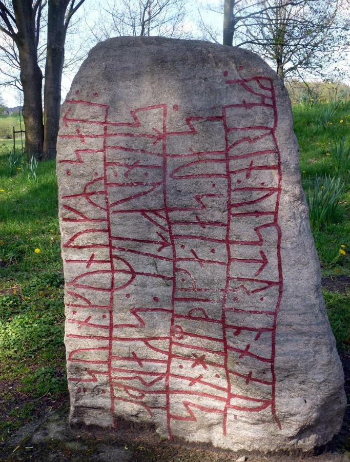 Ferienwohnung Am Runenstein 7 Busdorf Zewnętrze zdjęcie